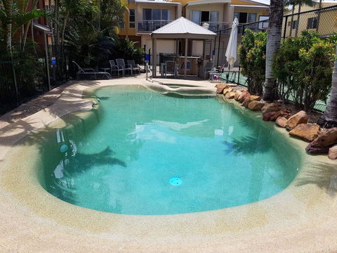 Coolum Beach Getaway Resort - Accommodation Daintree 2
