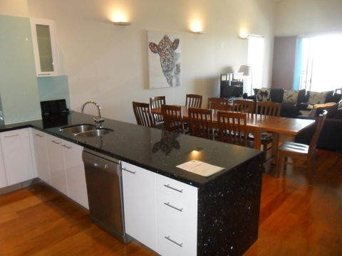 Pandanus Mooloolaba - Accommodation Daintree 2