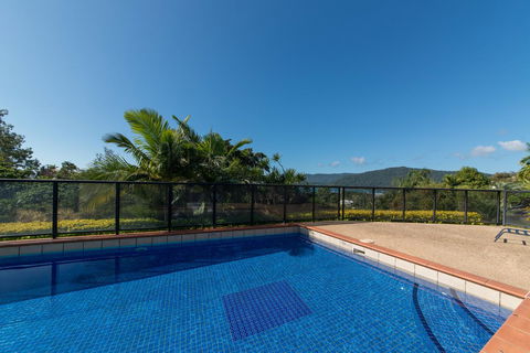 Paradise Penthouse At Waves - Airlie Beach - Accommodation Daintree 3