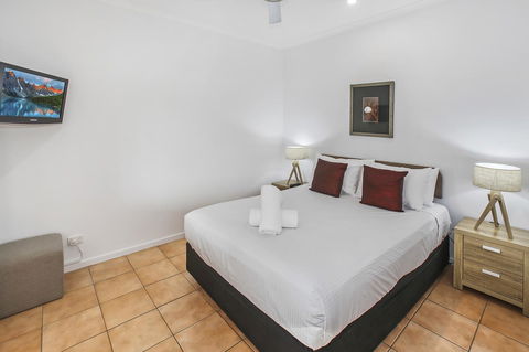 Rimini Holiday Apartments - Accommodation Daintree 2