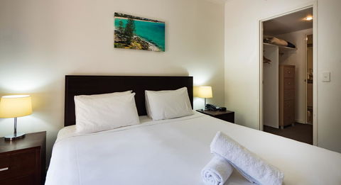Swell Resort Burleigh Heads - Accommodation Daintree 38