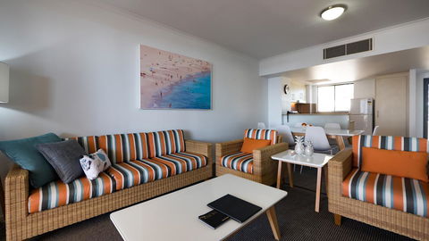 Swell Resort Burleigh Heads - Accommodation Daintree 9