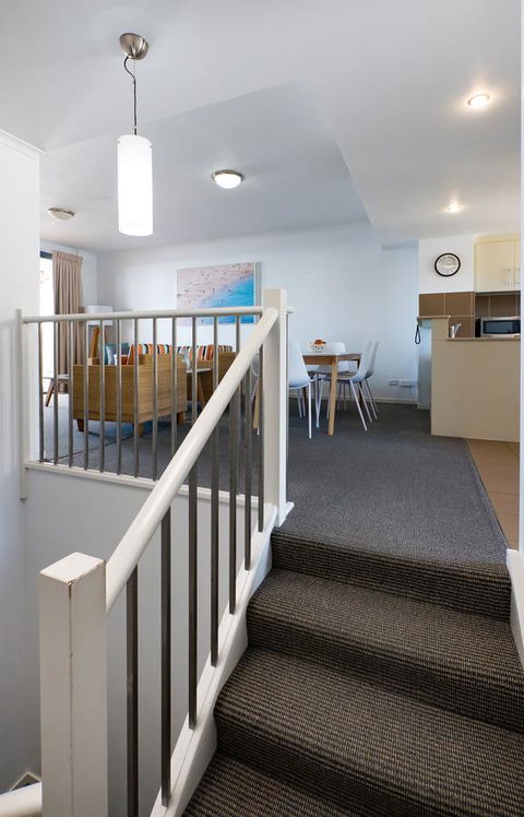 Swell Resort Burleigh Heads - Accommodation Daintree 27