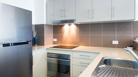 Swell Resort Burleigh Heads - Accommodation Daintree 31