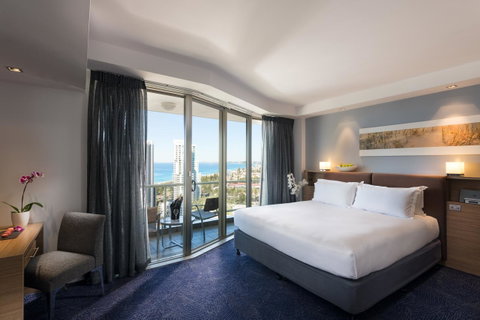 Sofitel Gold Coast Broadbeach - Accommodation Daintree 3