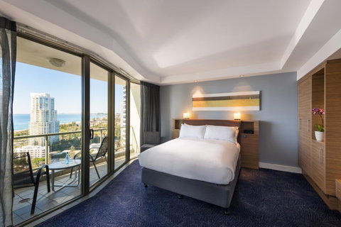 Sofitel Gold Coast Broadbeach - Accommodation Daintree 8