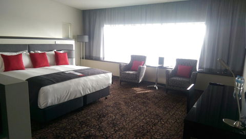 Calamvale Hotel Suites And Conference Centre - Accommodation Daintree 20