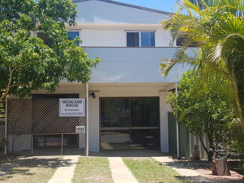 Highland House - Accommodation Daintree 3