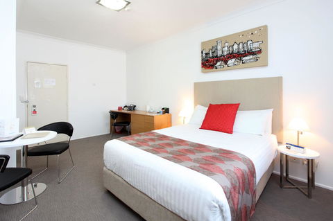 Best Western Gregory Terrace - Accommodation Daintree 11