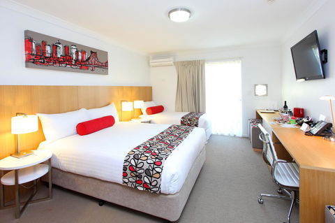 Best Western Gregory Terrace - Accommodation Daintree 0