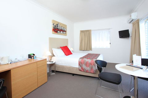 Best Western Gregory Terrace - Accommodation Daintree 10