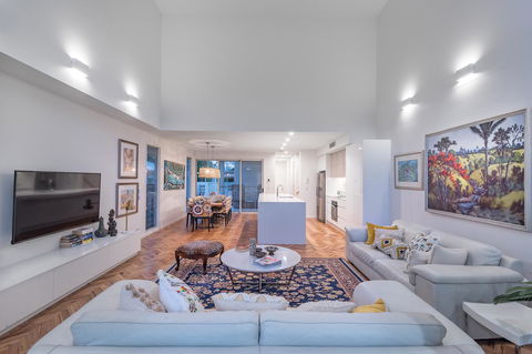 Noosa Villas - Accommodation Daintree 8