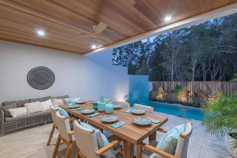 Noosa Villas - Accommodation Daintree 13