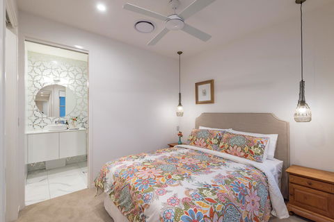 Noosa Villas - Accommodation Daintree 5