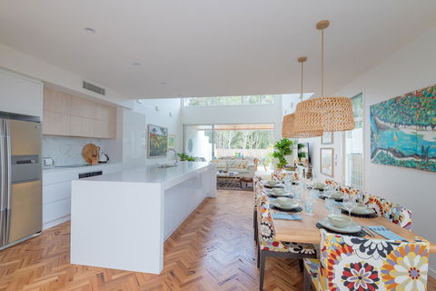 Noosa Villas - Accommodation Daintree 11