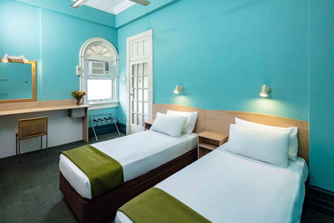 Hides Hotel - Accommodation Daintree 18