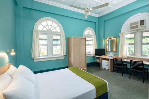 Hides Hotel - Accommodation Daintree 20