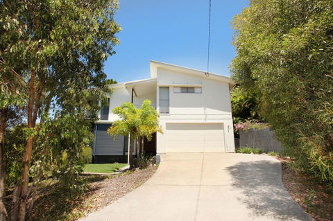 224 Centenary Heights Road Coolum Beach, 500 Dollar Bond, Linen Included - Accommodation Daintree 0