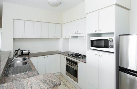 The Oasis Apartments - Accommodation Daintree 11