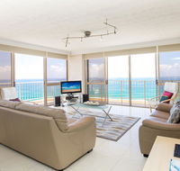 Breakers North Absolute Beachfront Apartments - Accommodation Daintree