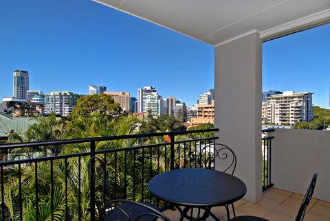 Spring Hill Mews Apartments - Accommodation Daintree 24