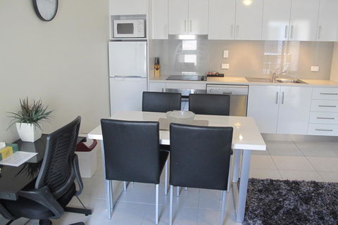 Spring Hill Mews Apartments - Accommodation Daintree 16