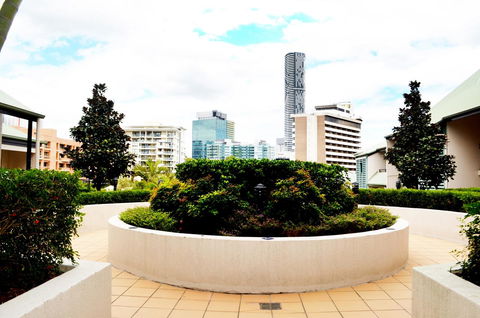 Spring Hill Mews Apartments - Accommodation Daintree 10