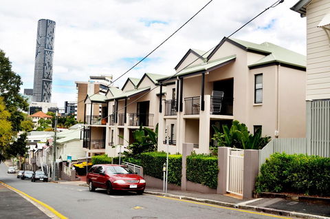 Spring Hill Mews Apartments - Accommodation Daintree 34