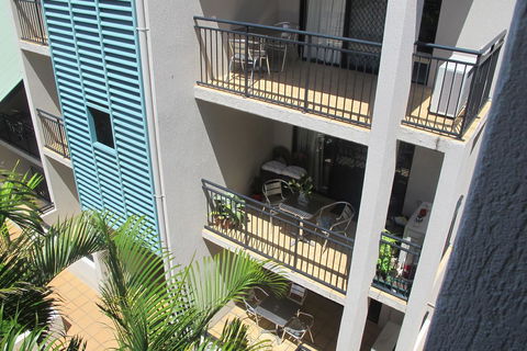 Spring Hill Mews Apartments - Accommodation Daintree 38