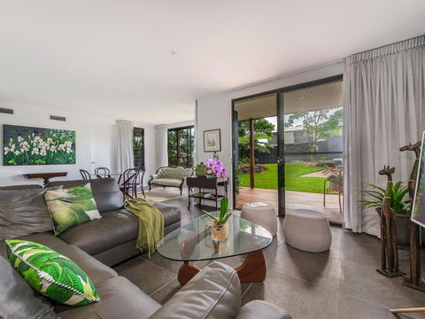 Sam's Buderim Mountain Guest House - Accommodation Daintree 17