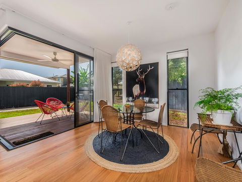 Sam's Buderim Mountain Guest House - Accommodation Daintree 2