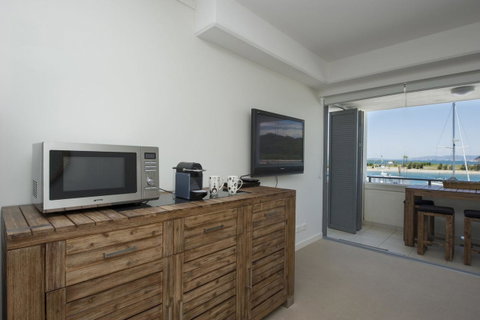 Blue On Blue Studio Room 1272 - Accommodation Daintree 6