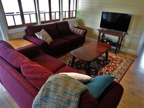 Loughmore House - Accommodation Daintree 8