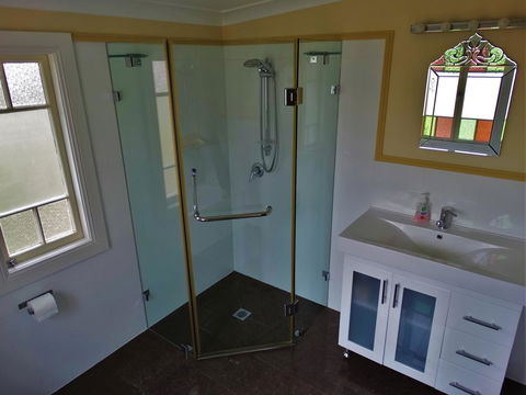 Loughmore House - Accommodation Daintree 11