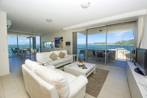 1 Bright Point Apartment 4201 - Accommodation Daintree 12