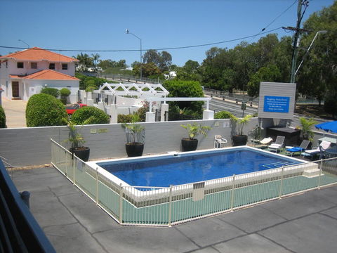 Regency Waterfront Noosa - Accommodation Daintree 1