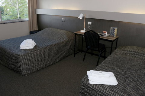 Brighton Hotel - Accommodation Daintree 4