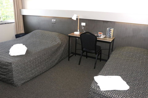 Brighton Hotel - Accommodation Daintree 3