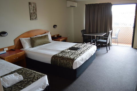 Mackay Resort Motel - Accommodation Daintree 36