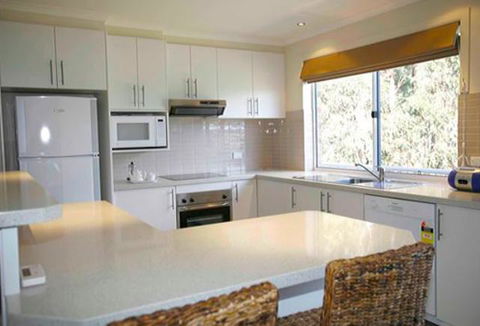 Waterview Luxury Apartments - Accommodation Daintree 2