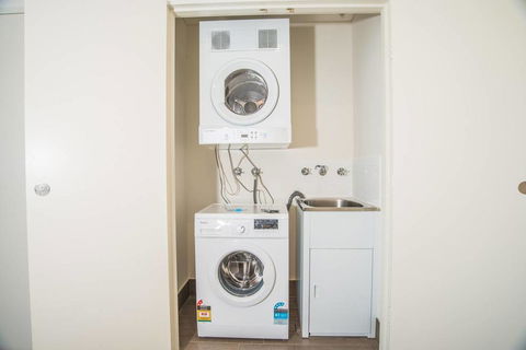 Wentworth Point 2Beds1Study2Bath Brand New APT - Accommodation Daintree 1