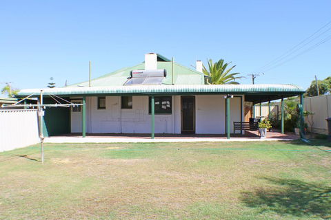 West End Retreat - Accommodation Daintree 3