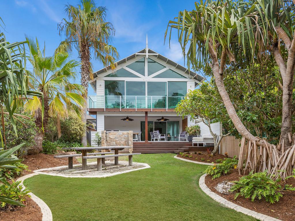 Casuarina NSW Accommodation Daintree
