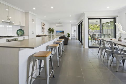 Whitsunday Family Escape - Accommodation Daintree 0