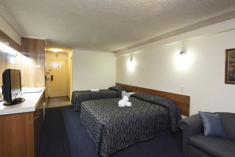 Windsor Lodge - Accommodation Daintree 1