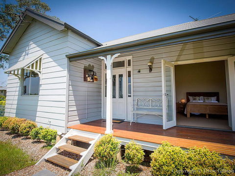 Wine Country Cottage Located Right At The Hunter Valley Gateway, Close To Everything - Accommodation Daintree 0