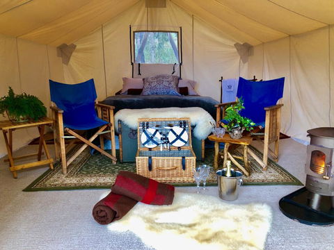 Wingtons Glamping - Accommodation Daintree 0