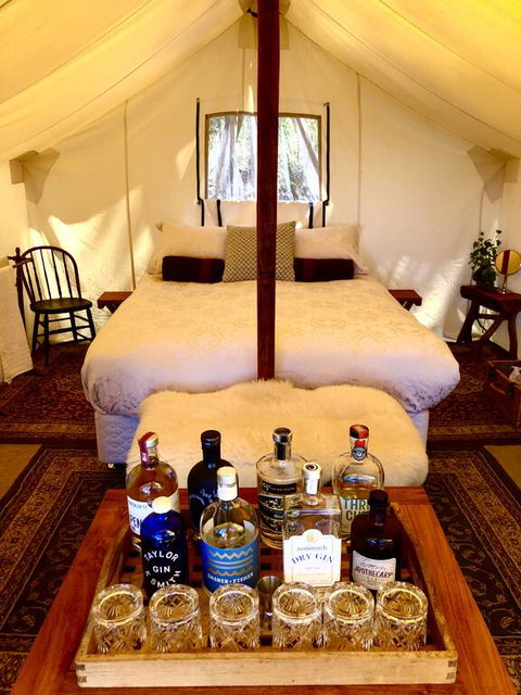 Wingtons Glamping - Accommodation Daintree 3