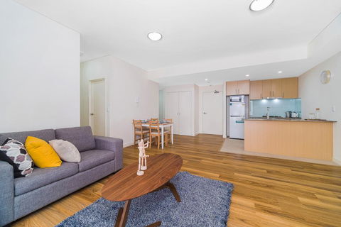 Wolli Creek Airport Serviced 2 Bedroom Apartment - Accommodation Daintree 1
