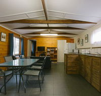Wonboyn Cabins - Accommodation Daintree